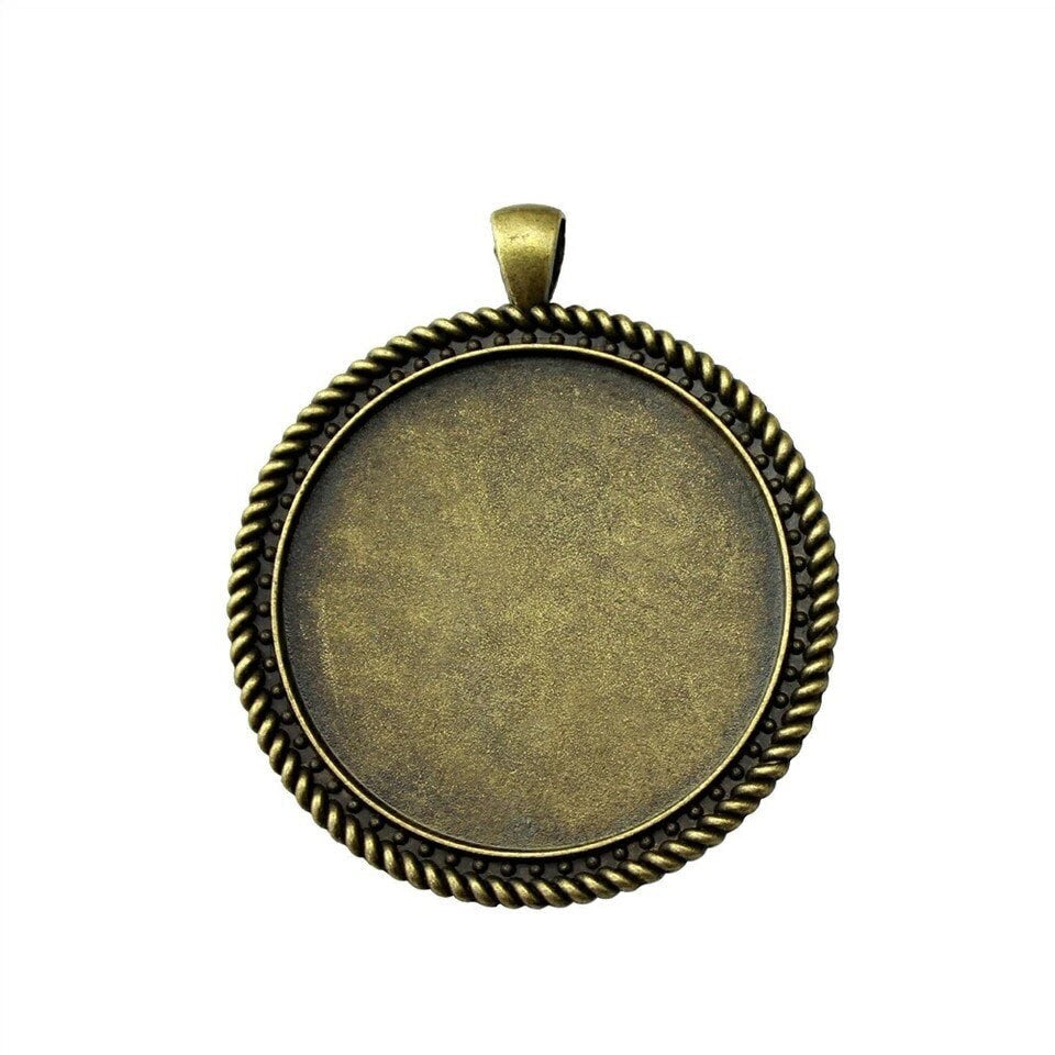 6 Necklace Making Kits 40mm Pendant, Necklace and Glass - Perfect Pendants Plus