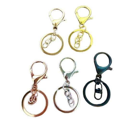 Key rings with lobster clasp and chain attached