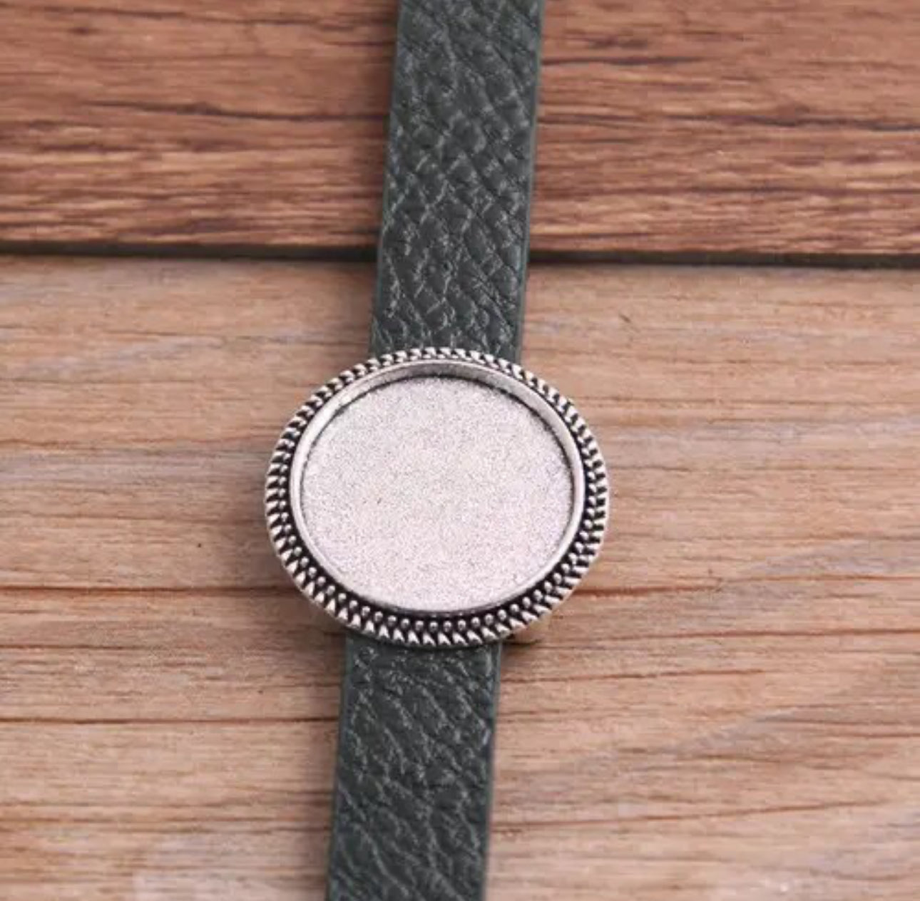 6 Leather Bracelet Kits Antique Silver with Leather Strap - Perfect Pendants Plus