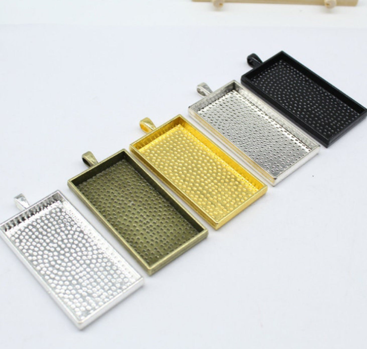 Kits 25x50mm Deep Rectangle Necklace