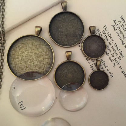 Round Pendant Sample Necklace Kits