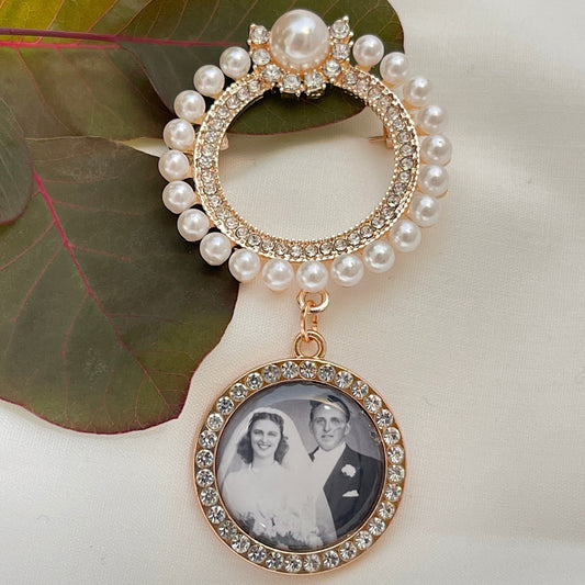 Pearl wedding memory charms and pin