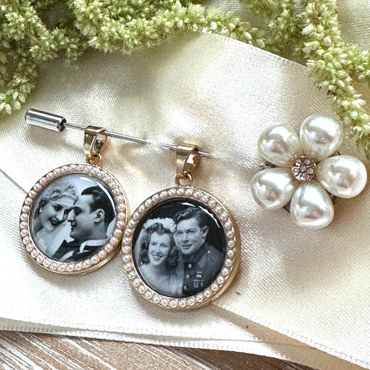 Pearl memorial walk me down the aisle - Custom made pearl setting with your photo Inserted wedding Jewelry to hang from bouquet keepsake