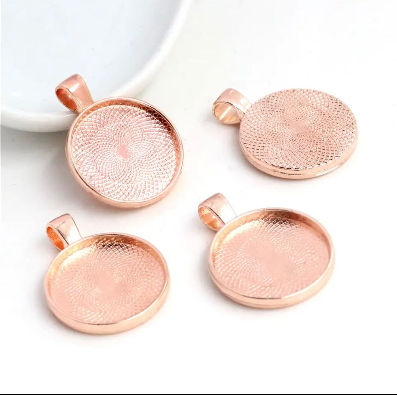 20mm Round Bezel Pendant Blanks - Perfect Pendants Plus