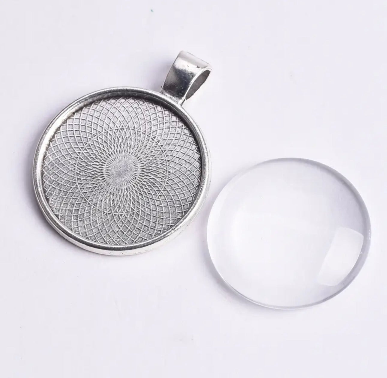 20mm Round Bezel Pendant Blanks - Perfect Pendants Plus