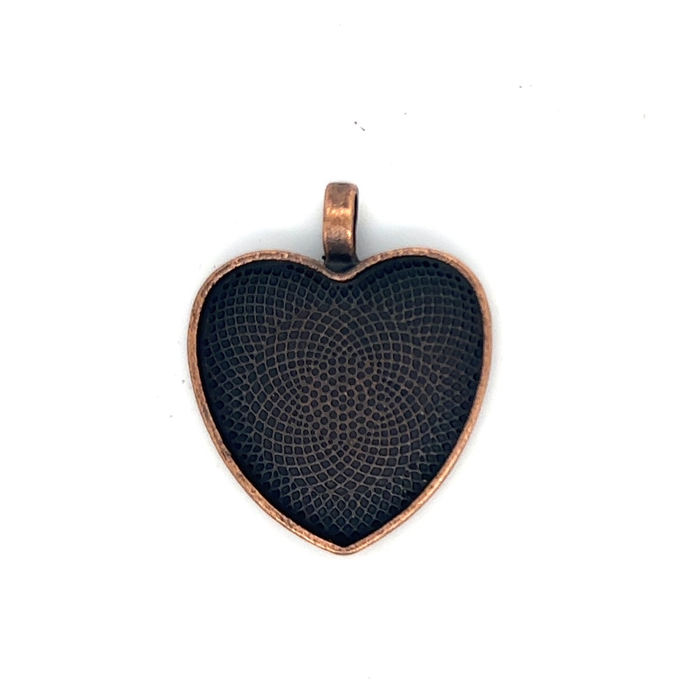 25mm Heart Shaped Pendant Charms