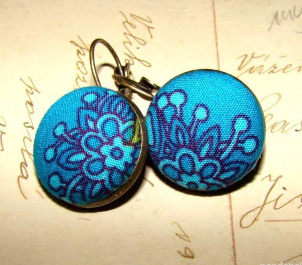 6 DIY Earring making kits - 18 mm silver or bronze Lead and Nickel free - Perfect Pendants Plus