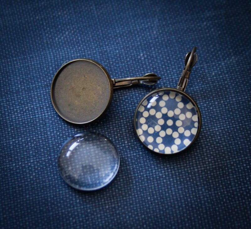6 DIY Earring making kits - 18 mm silver or bronze Lead and Nickel free - Perfect Pendants Plus