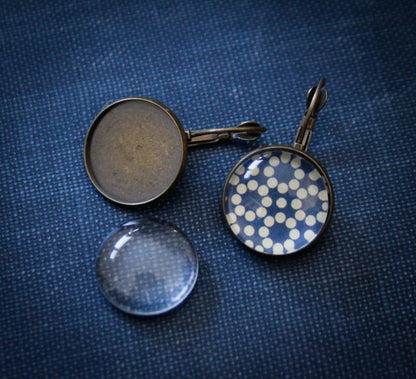 6 DIY Earring making kits - 18 mm silver or bronze Lead and Nickel free - Perfect Pendants Plus