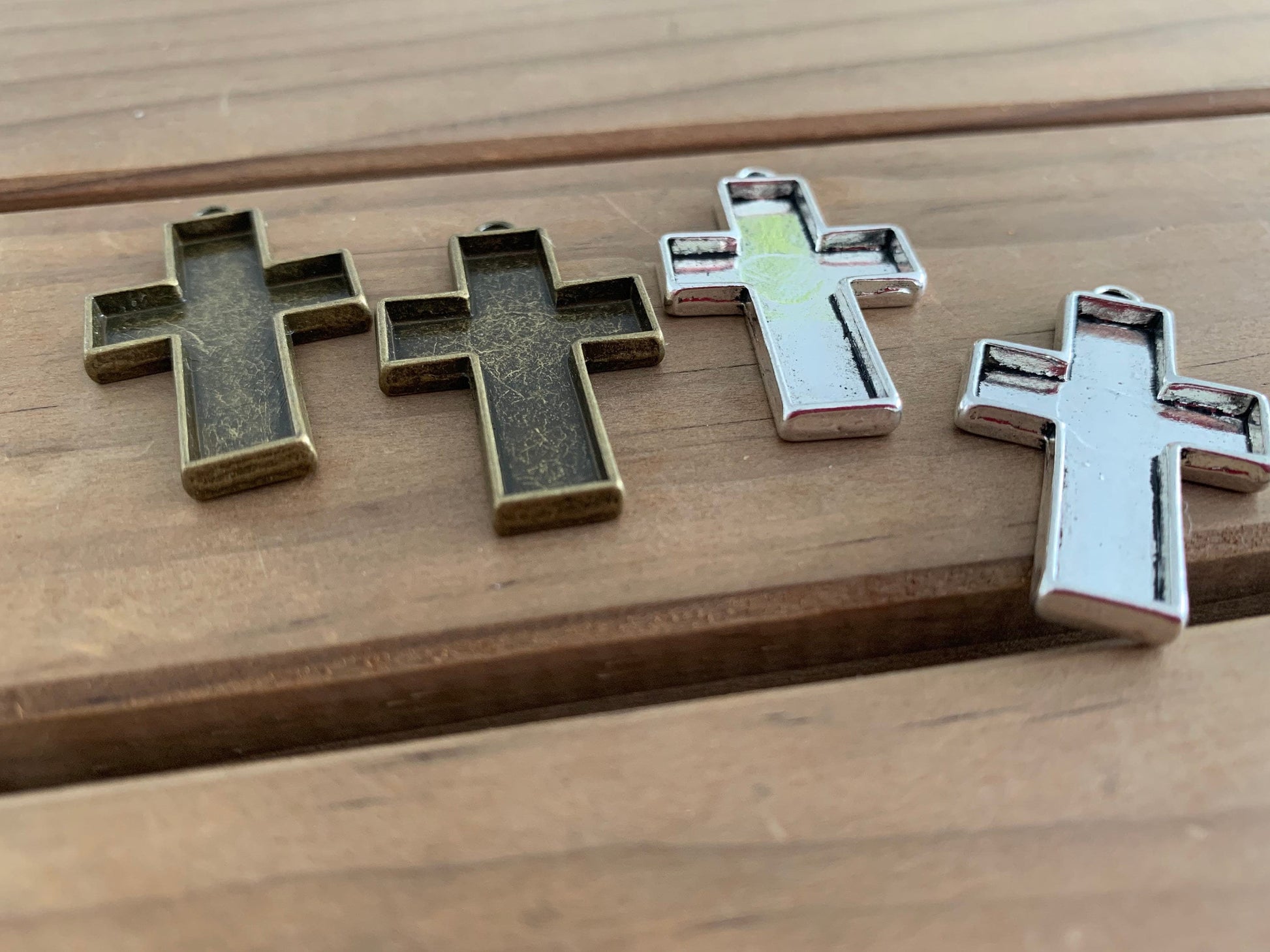 12 pieces 32mm Cross Shaped Blank Pendant Base Trays - Perfect Pendants Plus