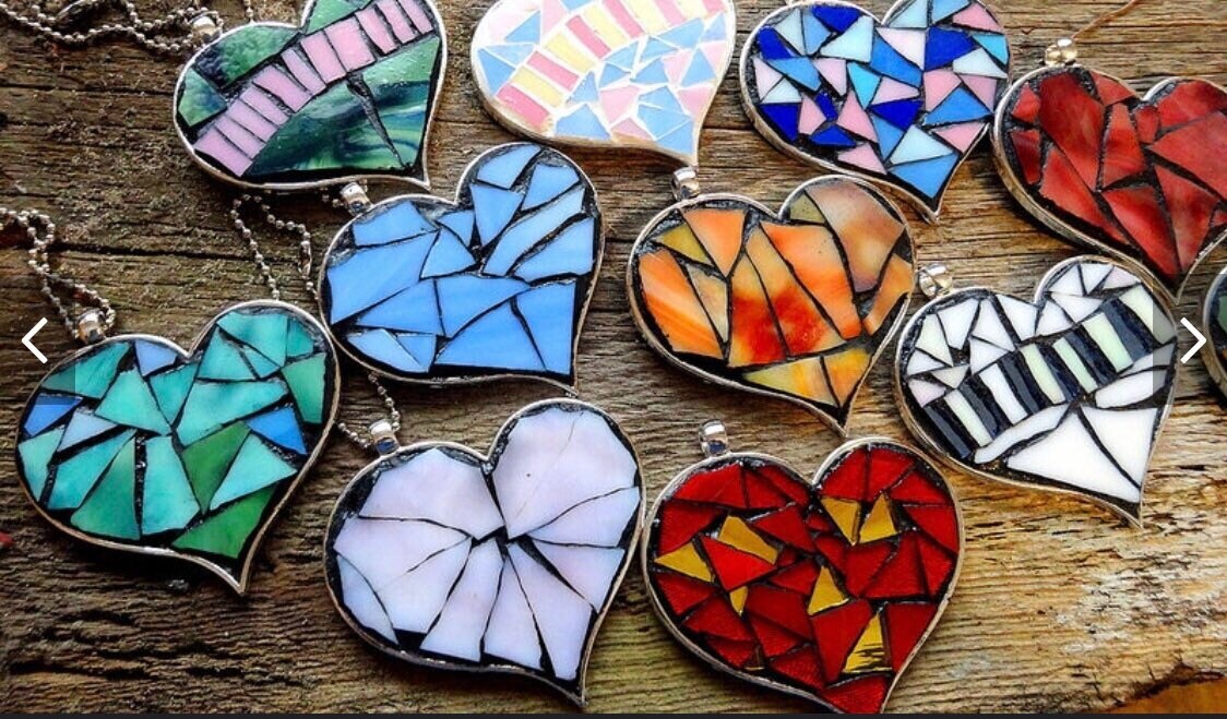 LARGER Heart Pendant Trays blank Silver plated Bezels Settings mosaic, clay LEAD and Nickel FREE Valentine&#39;s Day